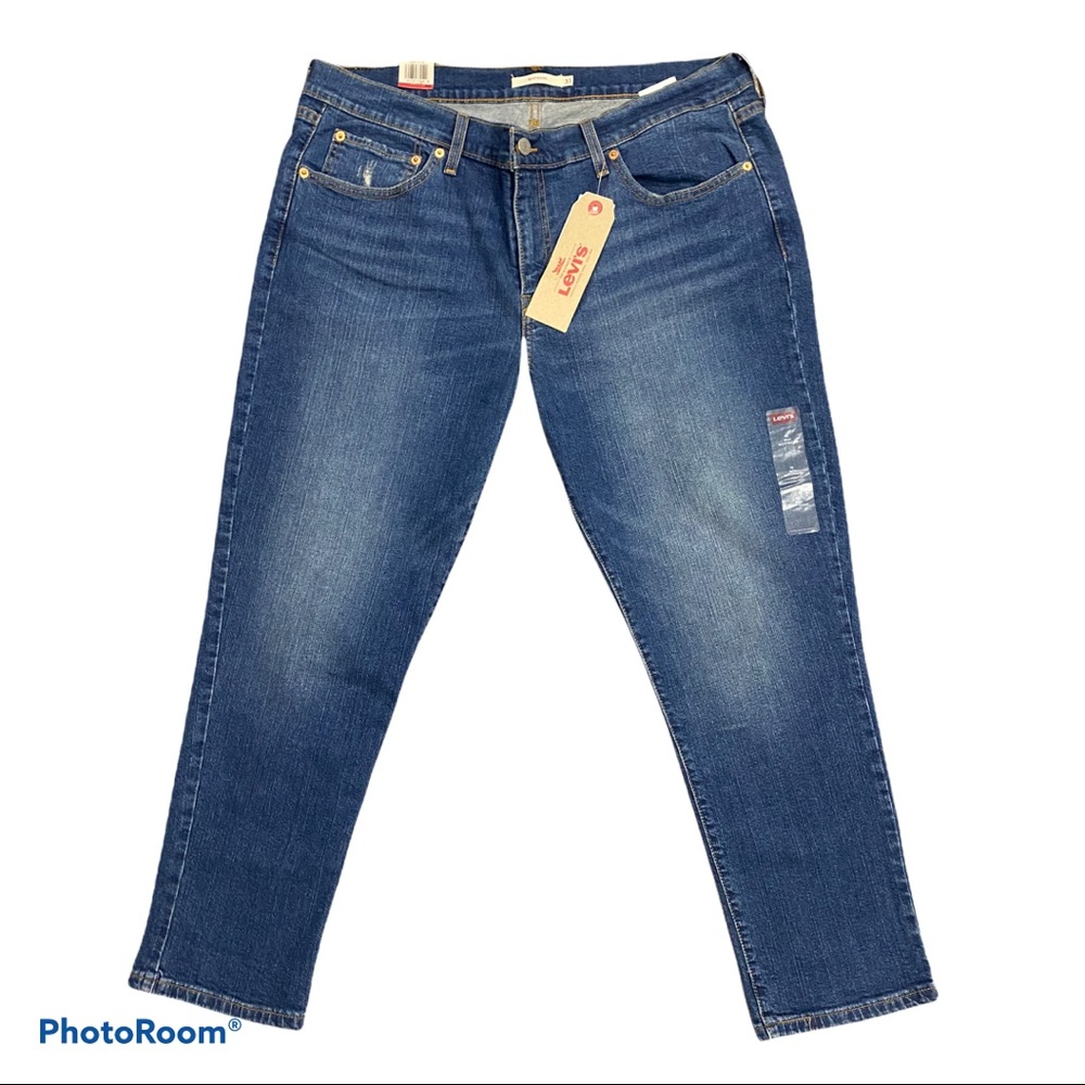 Womens Levi’s Boyfriend Jean Cropped Size 16